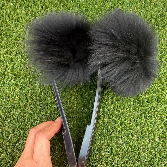 DIVA Lounge Black Fluffy Slippers - Picture 2 of 5